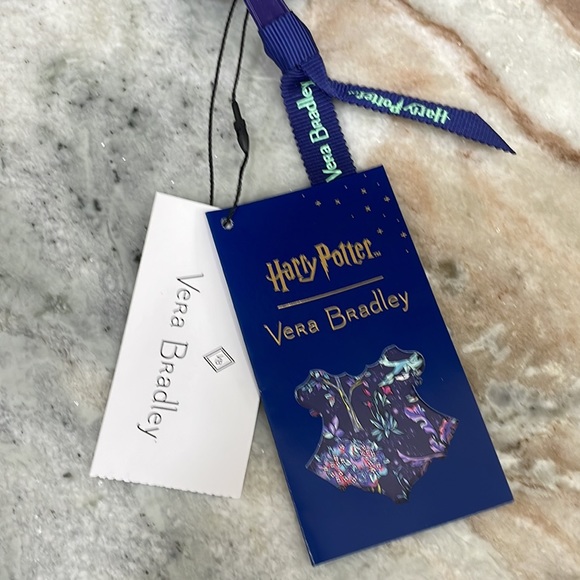 BNWT Vera Bradley Harry Potter FORBIDDEN FOREST Clamshell Cosmetic Bag Hedwig - Picture 12 of 16